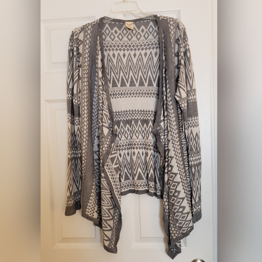 NWT Grey Faded Glory Cardigan